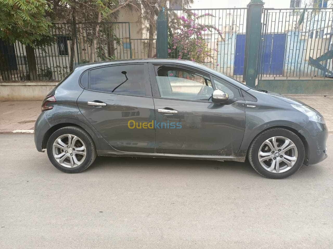 Peugeot 208 2013 Allure