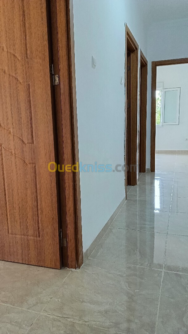 Location Appartement F4 Alger Mahelma