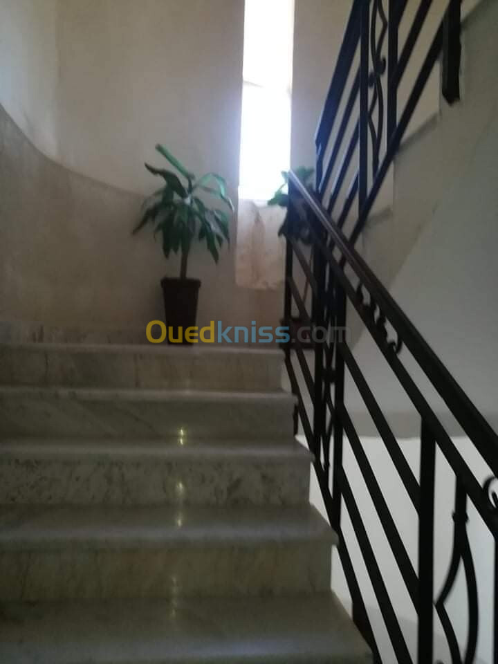 Location Appartement F4 Alger Beni messous