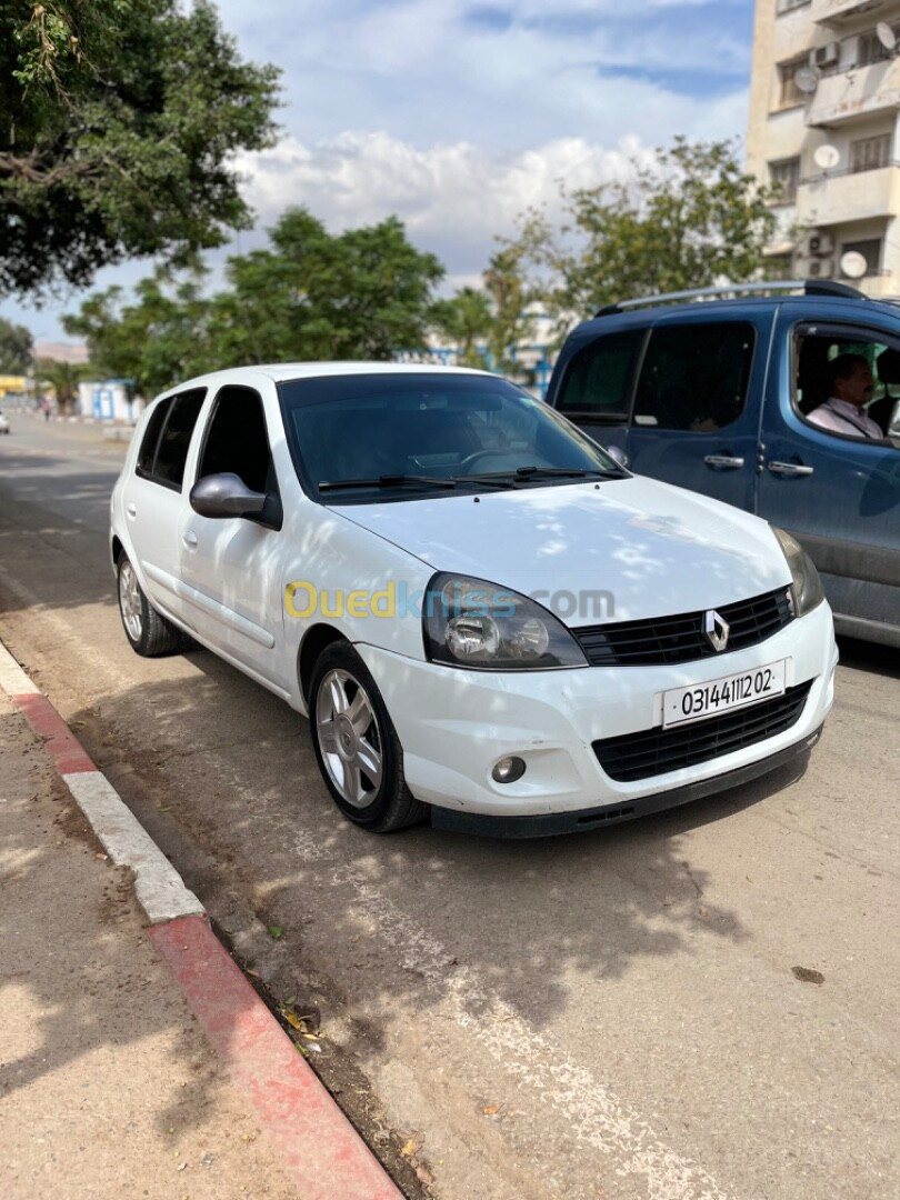 Renault Clio Campus 2012 Bye bye