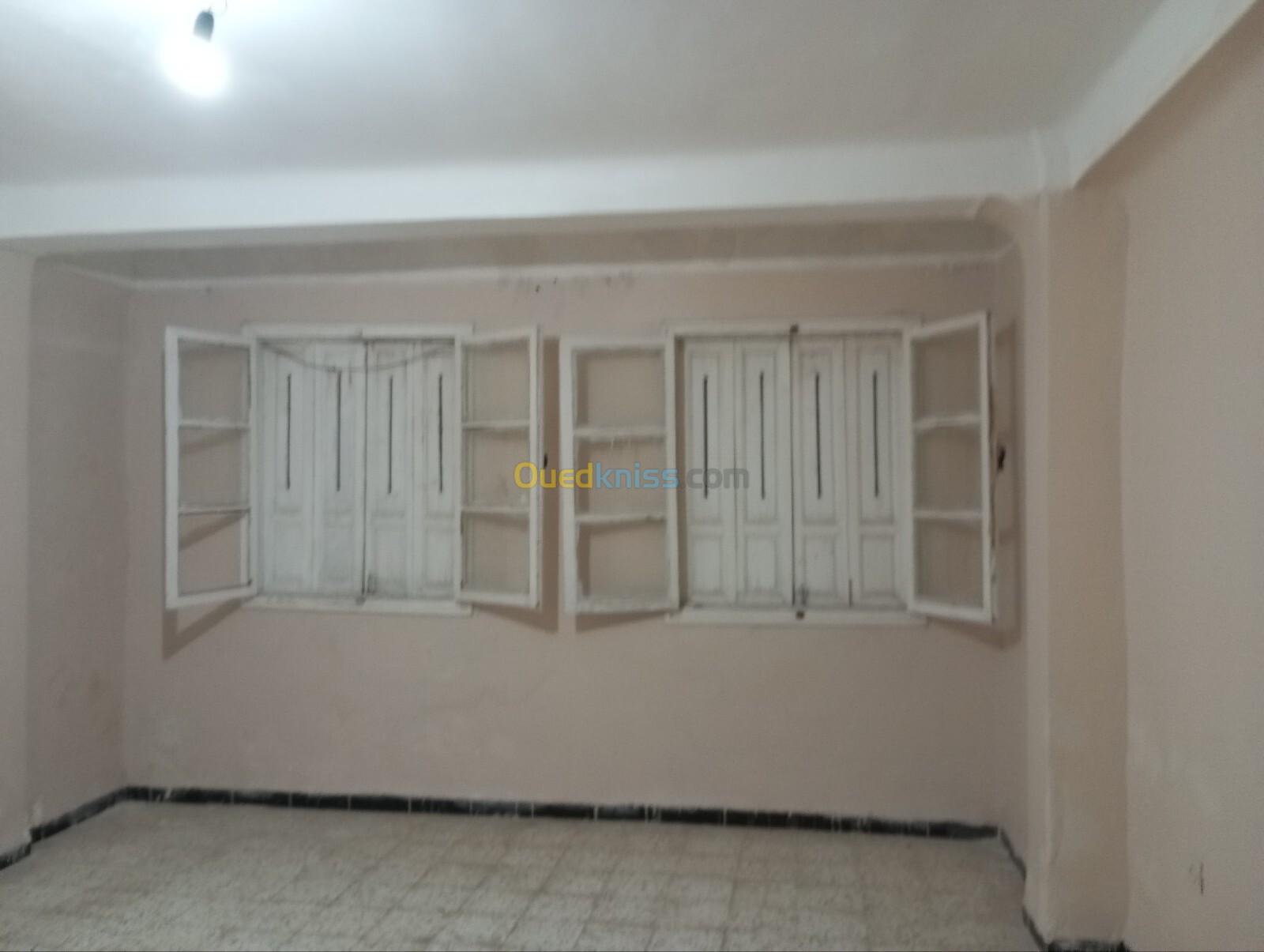 Location Appartement F3 Oum El Bouaghi Ain beida