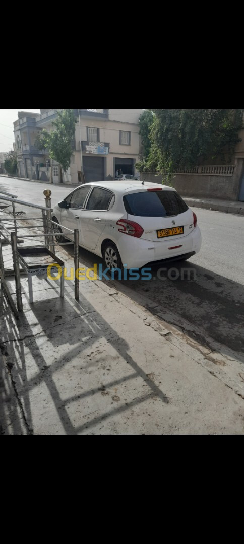 Peugeot 208 2013 Active