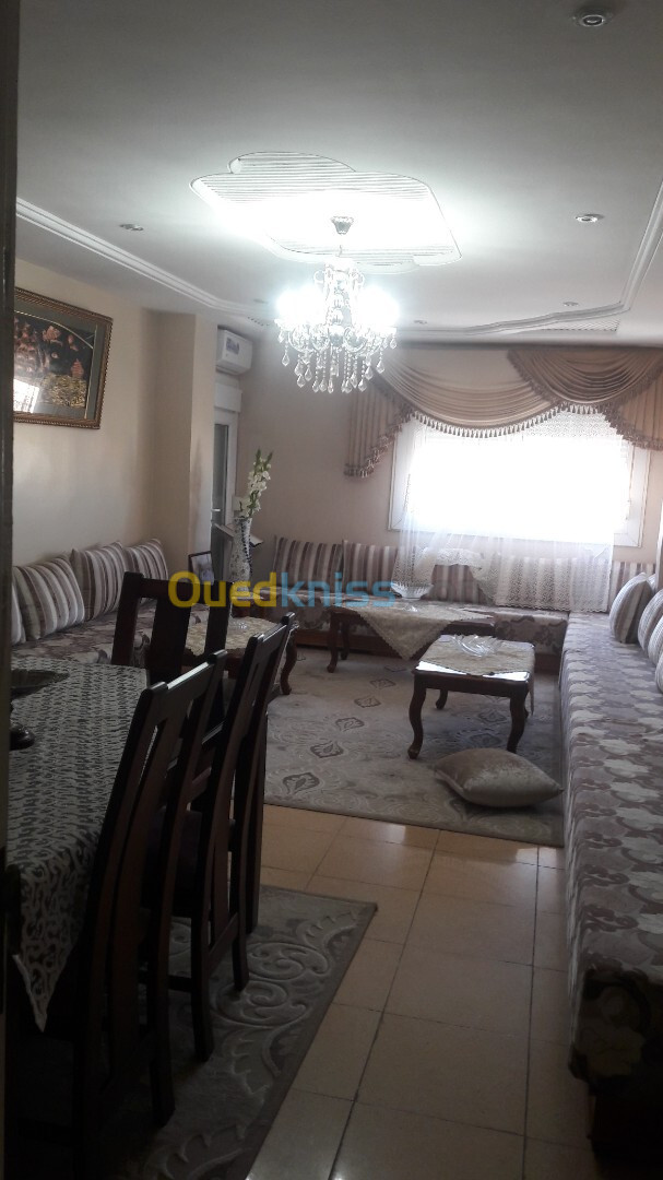 Vente Appartement F5 Mostaganem Mezghrane