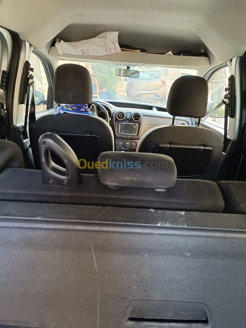 Renault kangoo 2024 stepway