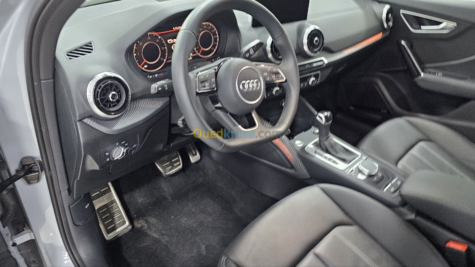 Audi Q2 2024 S line