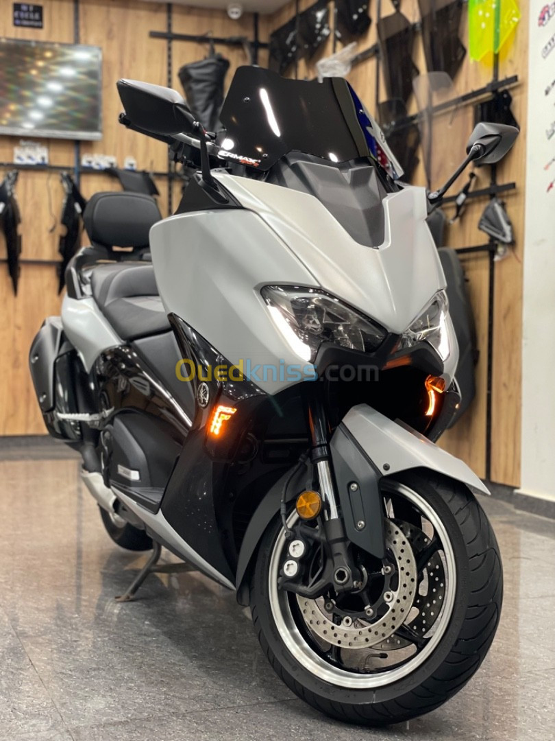 Yamaha tmax 530 dx 2020