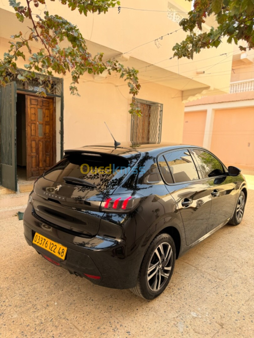 Peugeot 208 2022 Allure Facelift