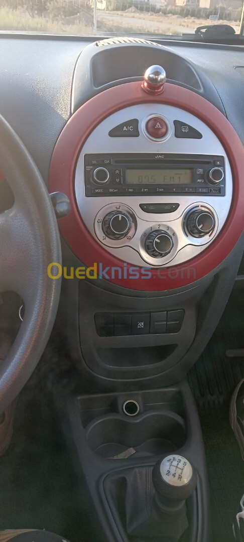 JAC J2 2012 