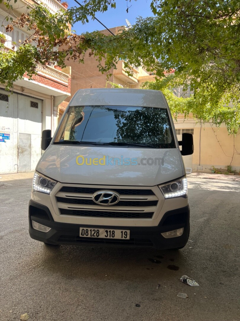 Hyundai H350 2018