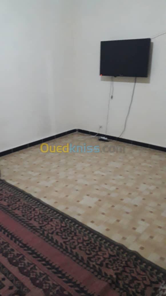 Location Niveau De Villa F3 Chlef Sidi abderrahmane