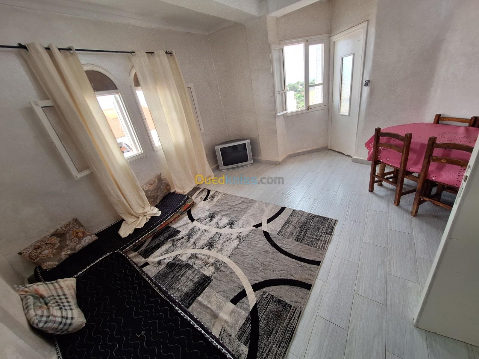 Location vacances Appartement F3 Tipaza Tipaza