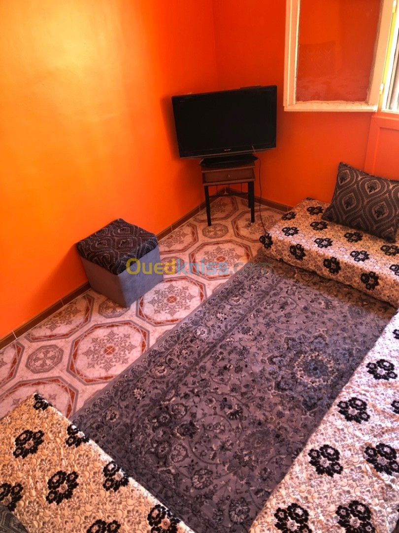 Location vacances Appartement F2 Mostaganem Mostaganem