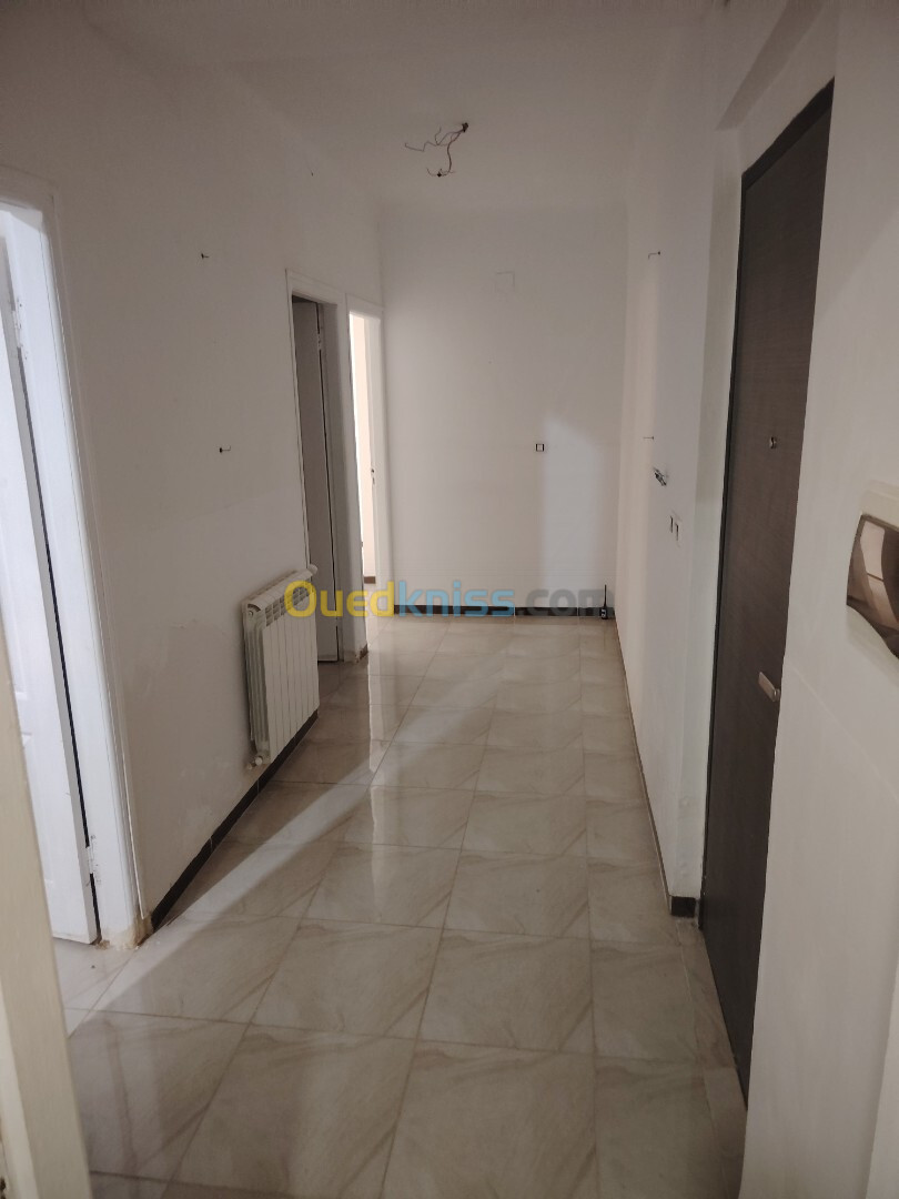 Location Appartement F2 Boumerdès Corso