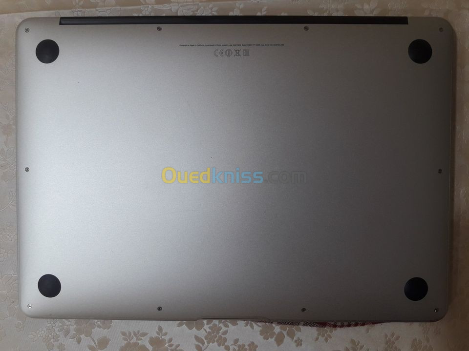 MACBOOK AIR A1466 EMC 2632