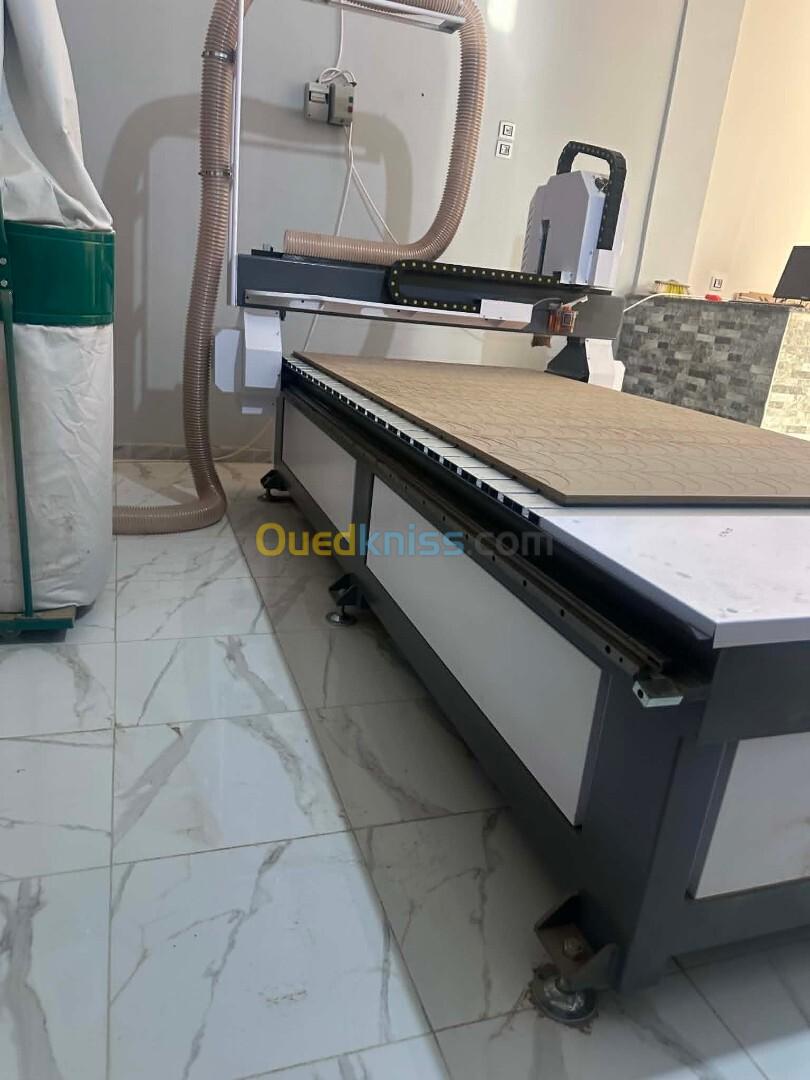 CNC Router machine 1325 برج بوعريريج برج بوعريريج - واد كنيس - الجزائر