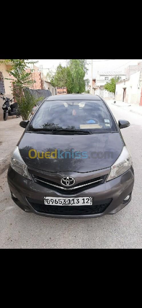 Toyota Yaris 2013 