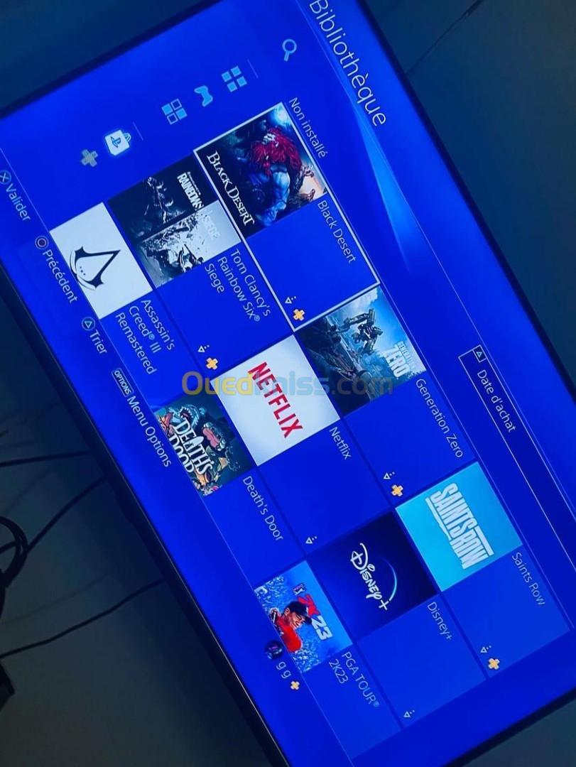 ps4 pro (1tr) avec ps plus extra (8mois)