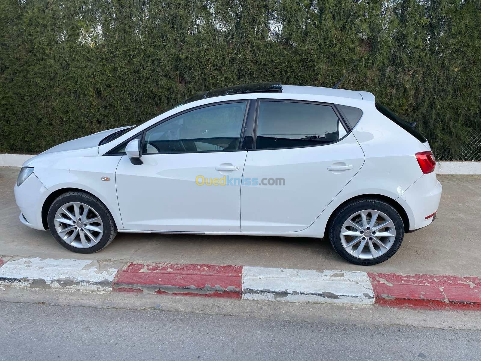 Seat Ibiza 2014 Fully +Toit ouvrant