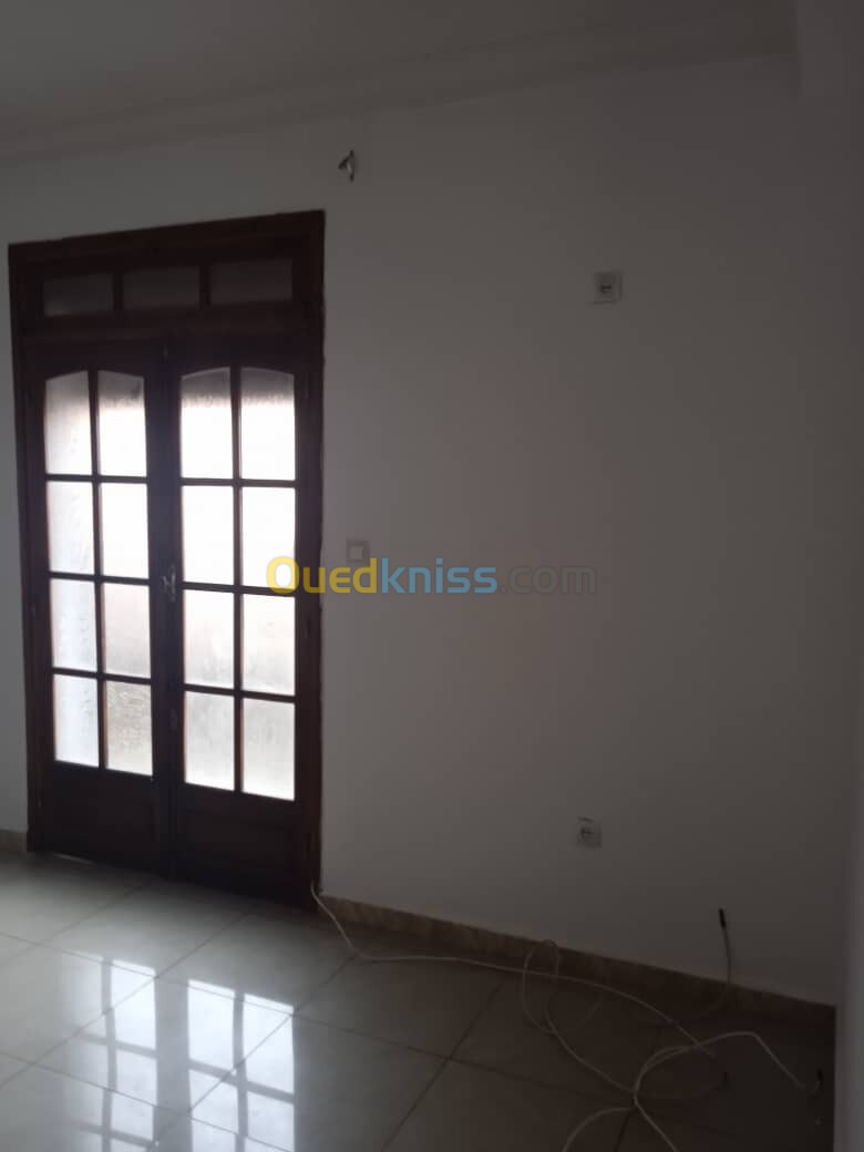 Location Niveau De Villa F4 Alger Birkhadem