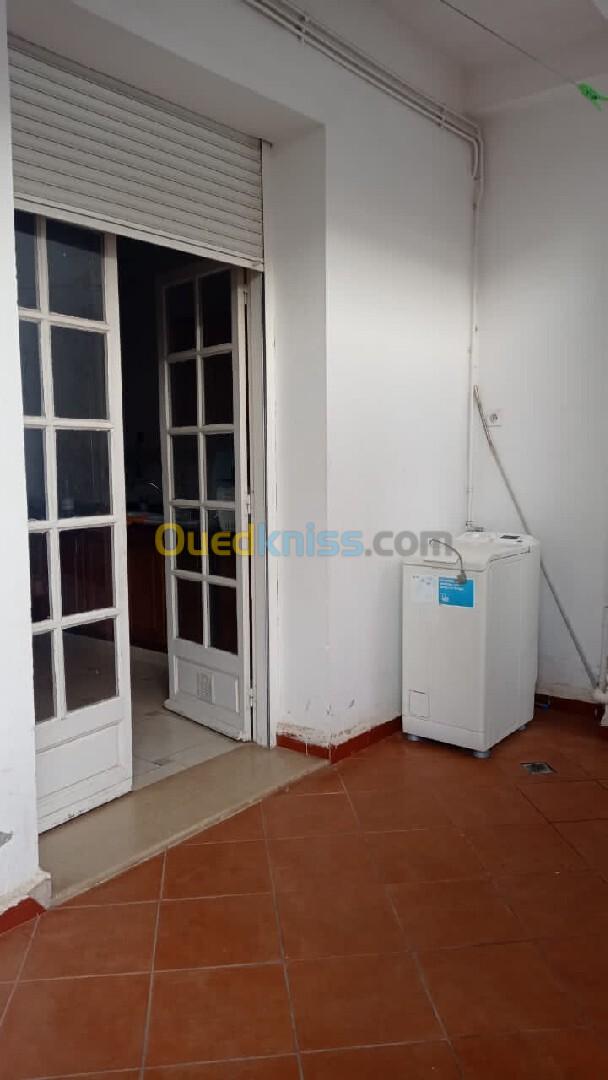 Location Appartement F3 Alger Draria