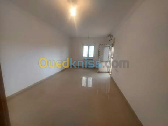 Location Appartement F5 Alger Ain benian