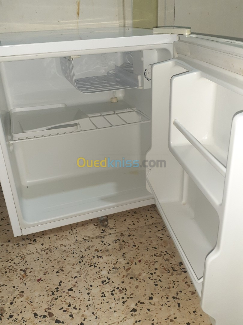 Mini Bar (frigo) فريجيدار صغير