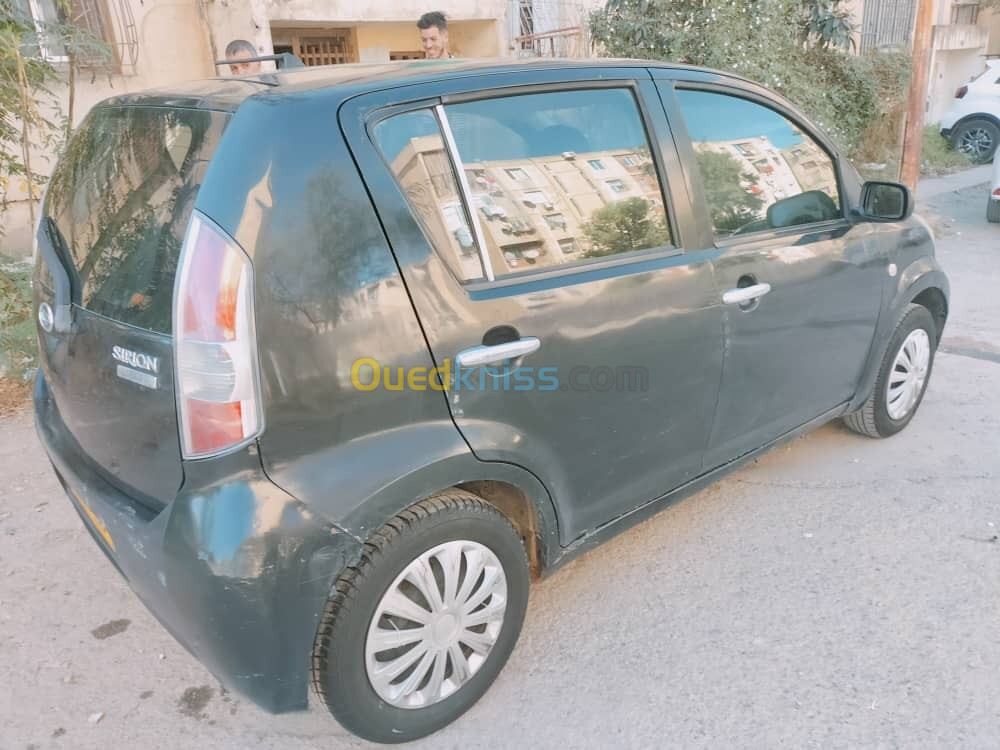 Daihatsu Sirion 2005 Sirion