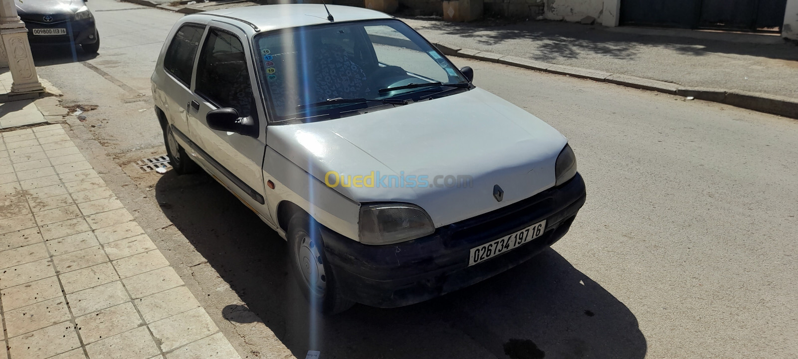 Renault clio 1 japonais 1997 