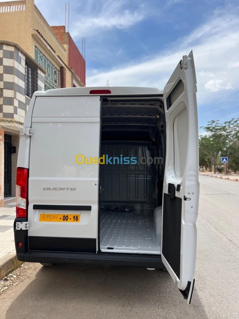 Fiat Ducato 2 panneaux 2024