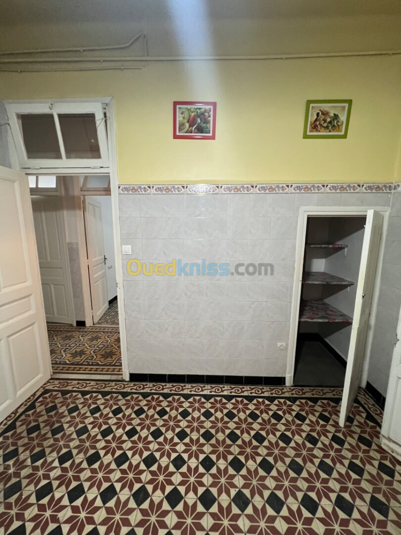 Location Niveau De Villa F3 Alger Cheraga