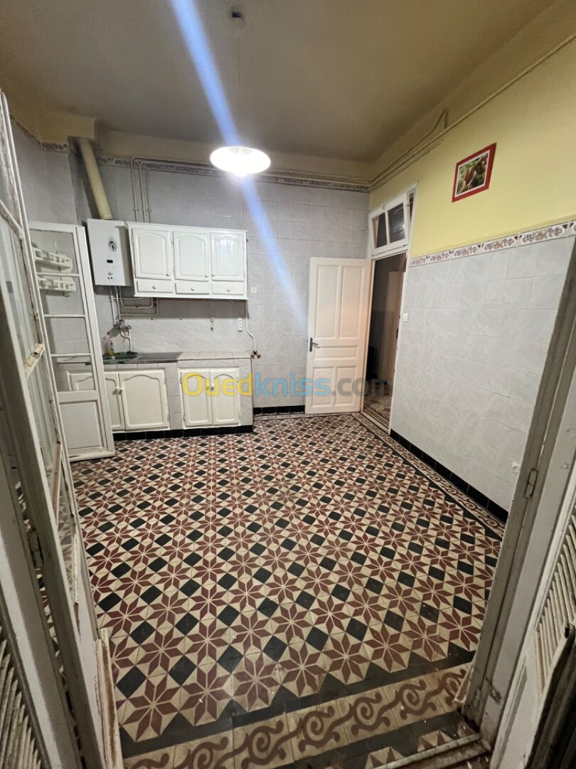 Location Niveau De Villa F3 Alger Cheraga