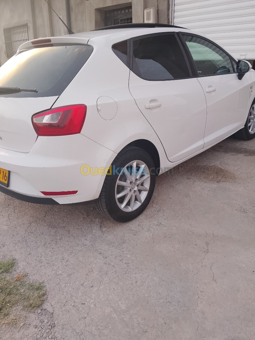 Seat Ibiza 2012 Fully +Toit ouvrant