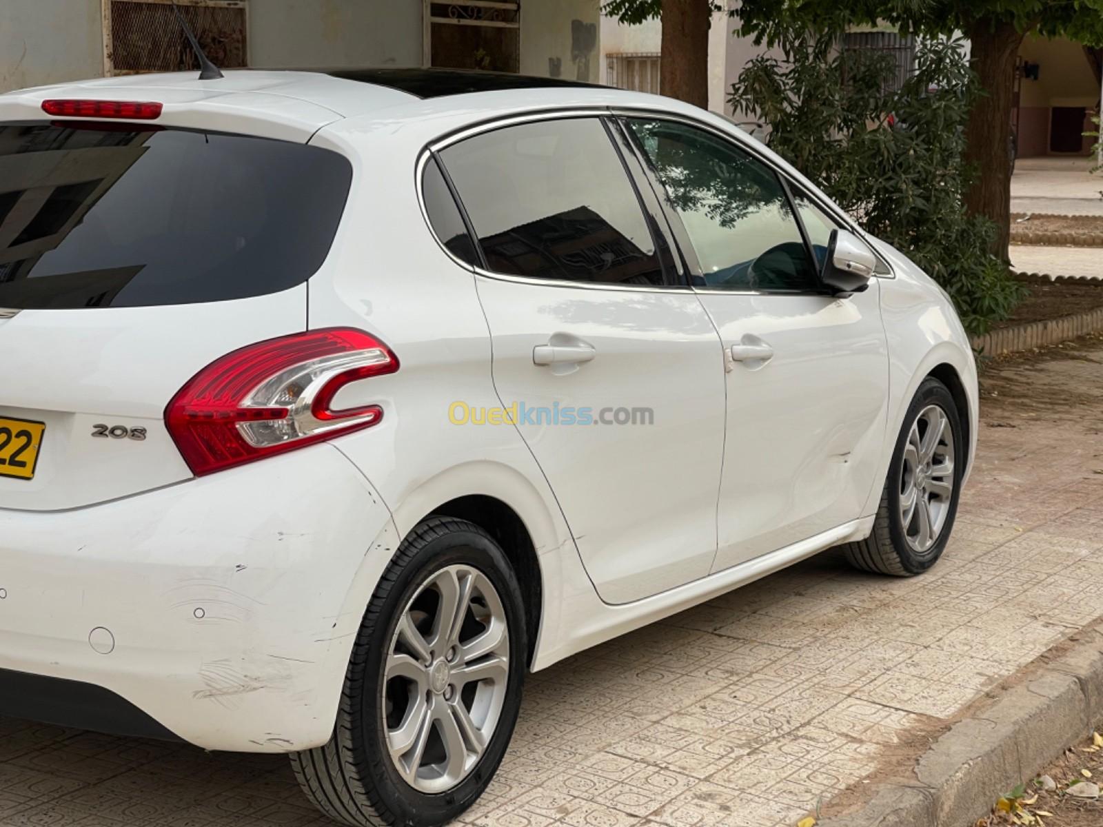 Peugeot 208 2013 Allure