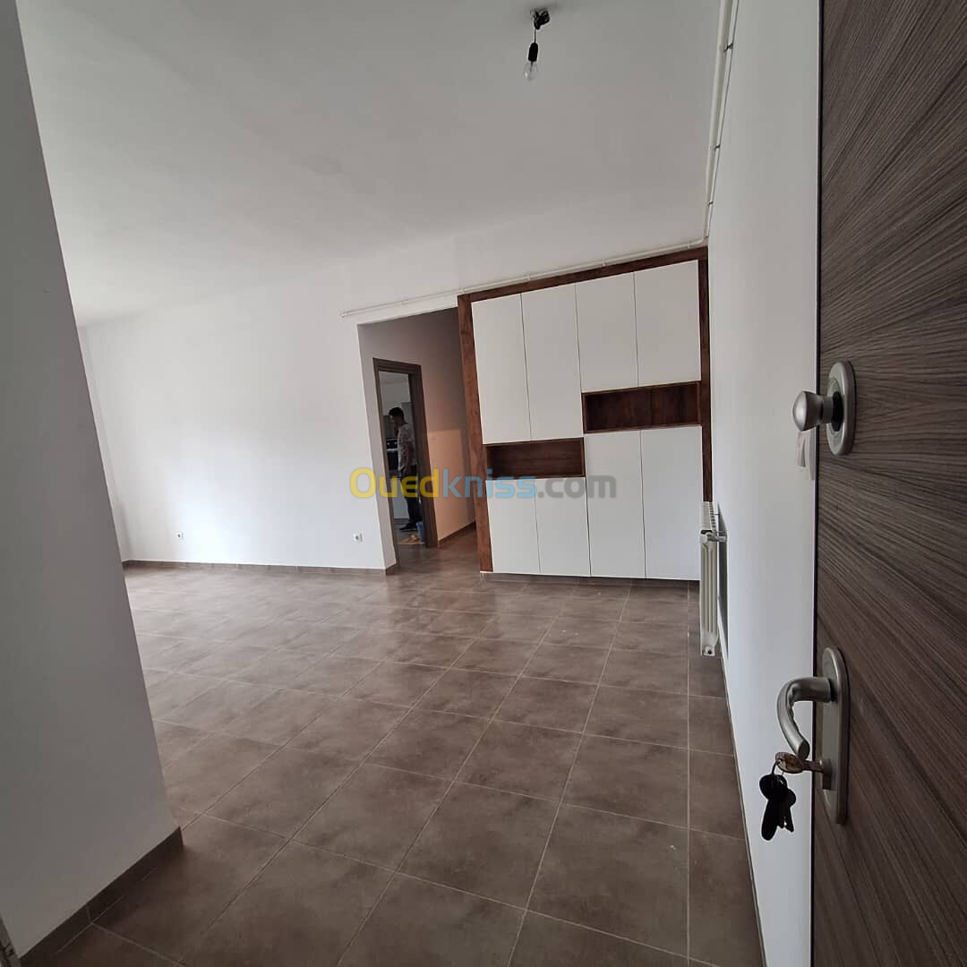 Location Appartement F3 Tipaza Bou ismail