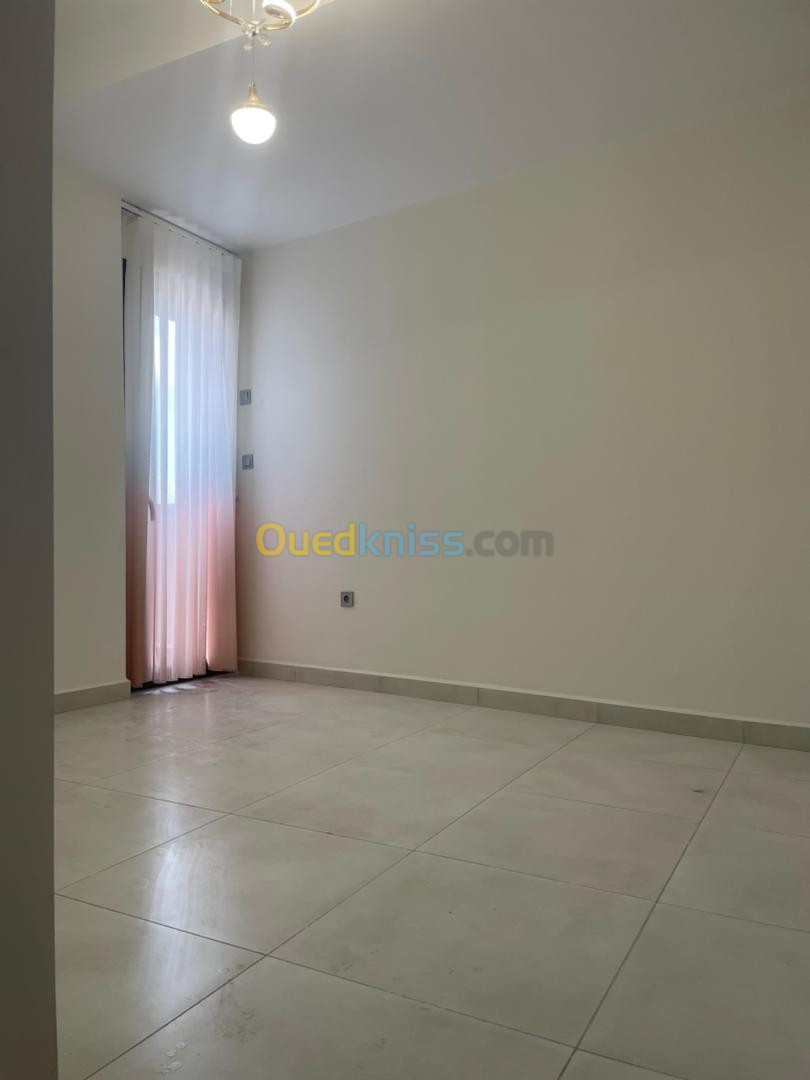 Vente Appartement F3 Alger Bab ezzouar