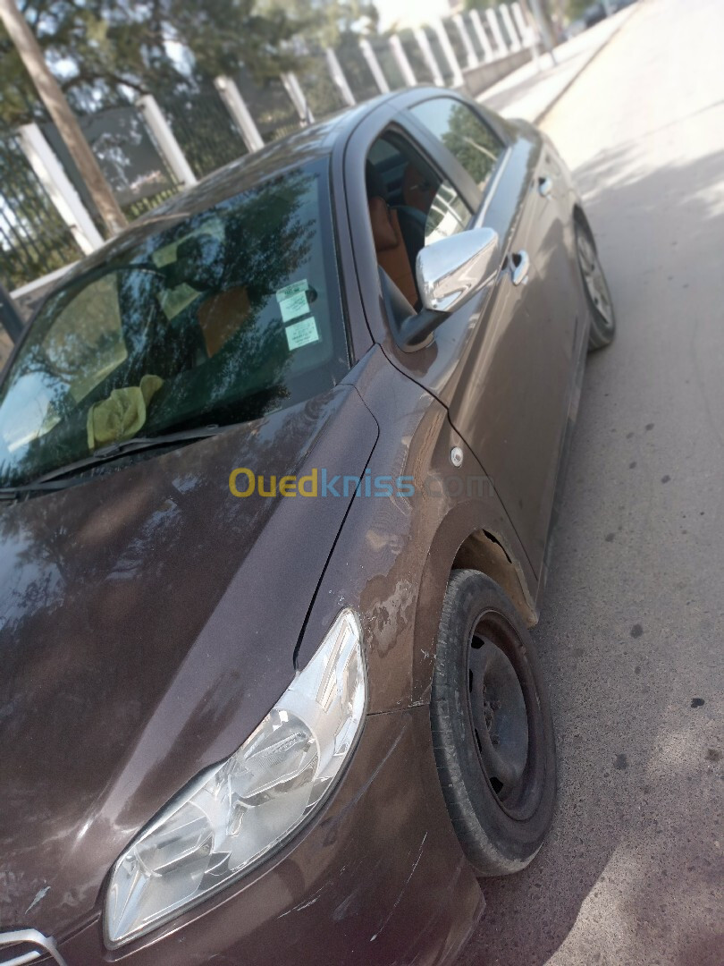 Peugeot 301 2013 301