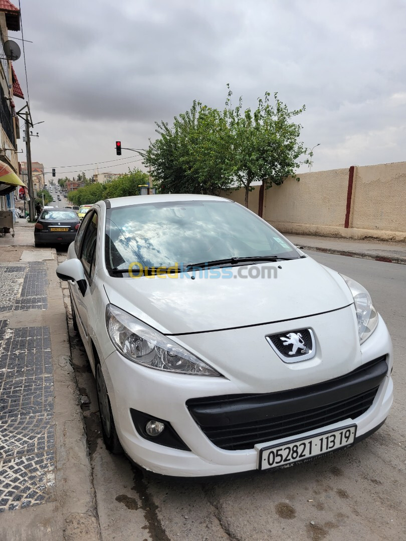 Peugeot 207 plus 2013 