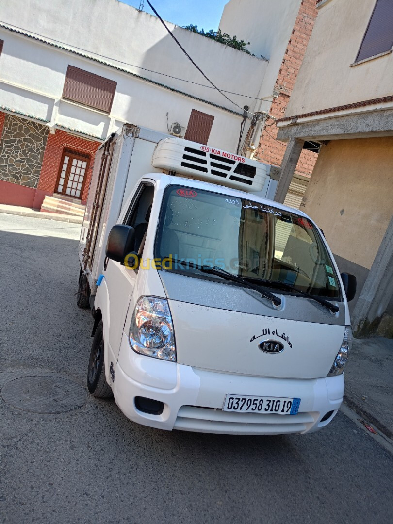 Kia frigo Kia k2700 frigo 2010