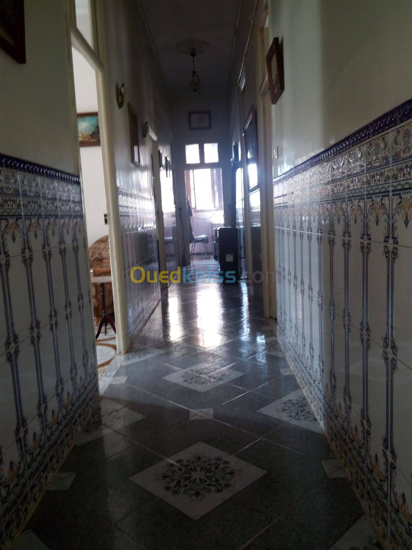 Vente Appartement F6 Blida Blida