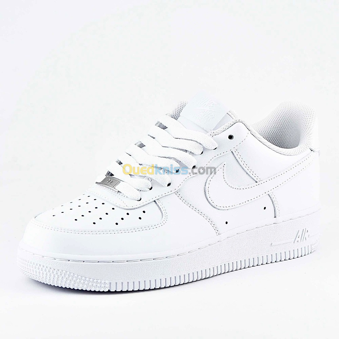 NIKE AIR FORCE 1 CW2288-111