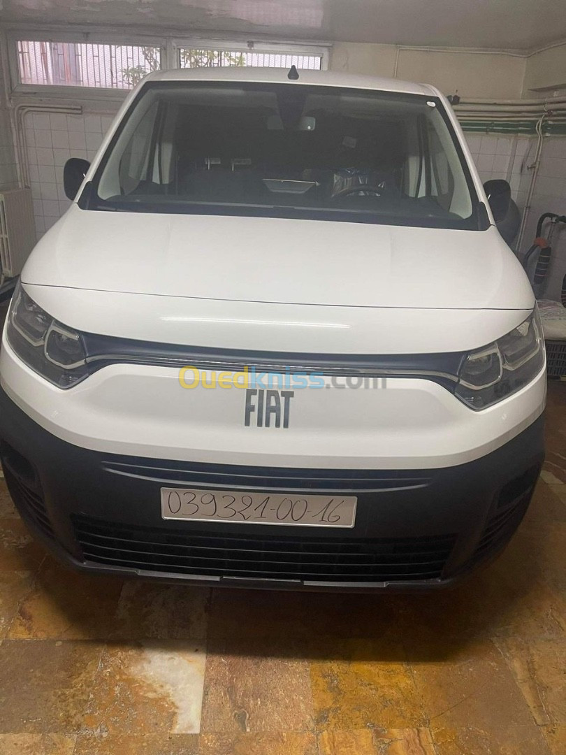 Fiat Doublo 2023 