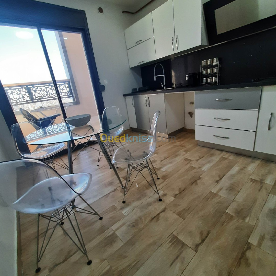 Location Appartement F4 Oran Bir el djir