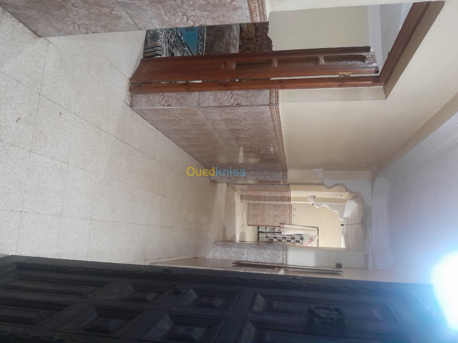 Location vacances Appartement F3 Jijel Kemir oued adjoul