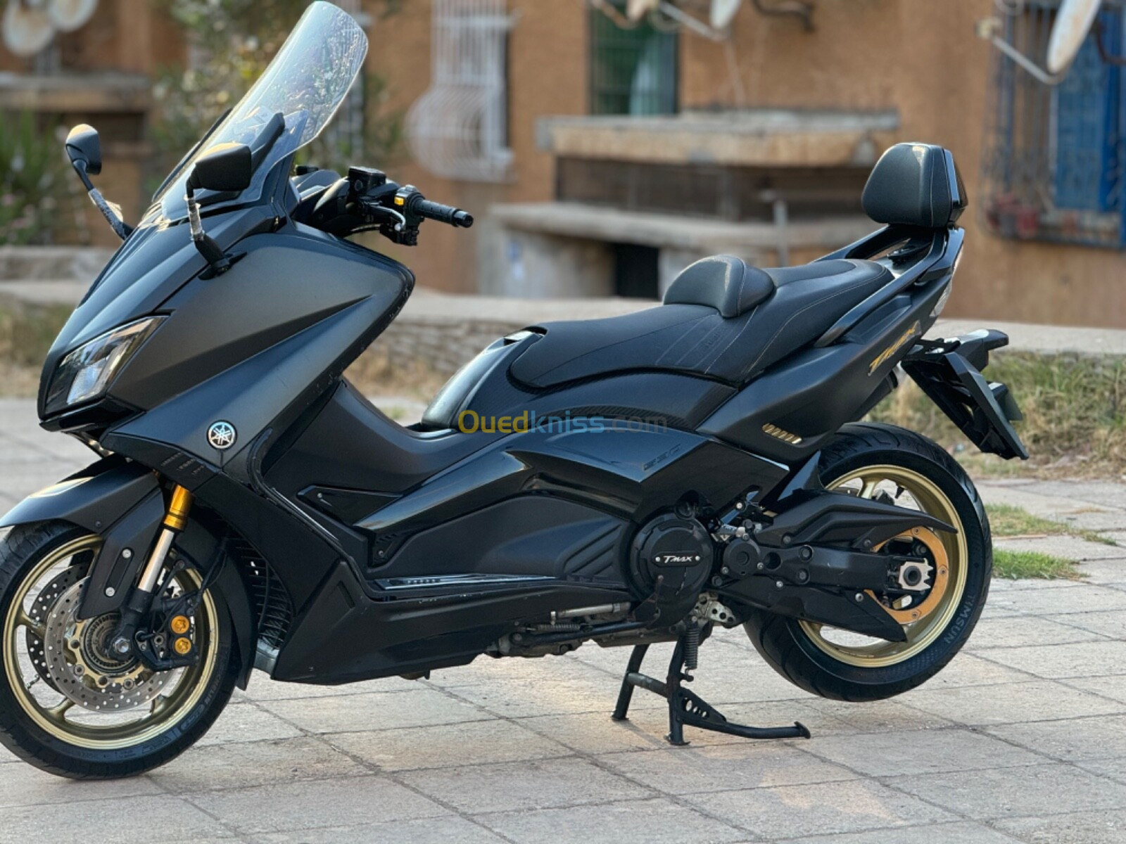 T Max iron 2 Yamaha 2015