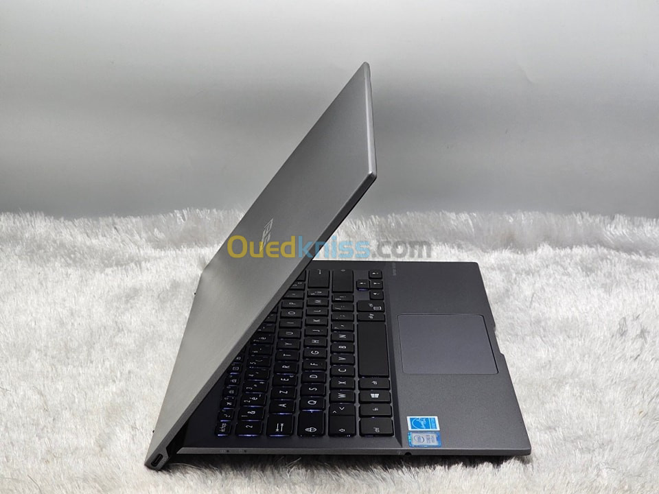 ASUS PRO B944 / I5-8EME / 8GO / 512GO SSD / 14" FHD