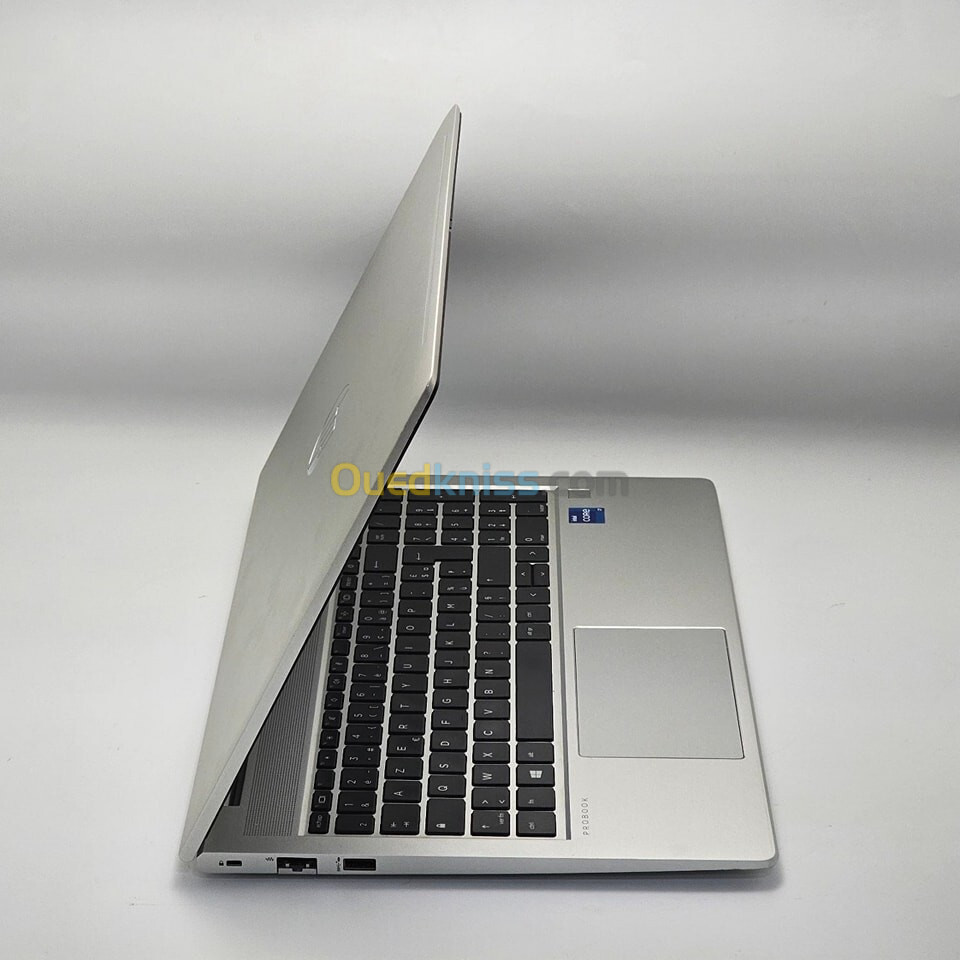 HP PROBOOK 450 G8 / 11th I7-1165G7 / 32GO DDR4 / 512SSD / 15.6" FHD