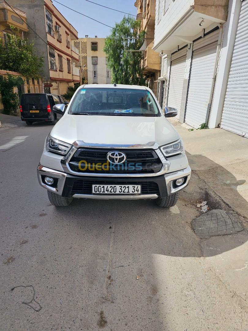 Toyota Hilux 2021 LEGEND SC 4x4