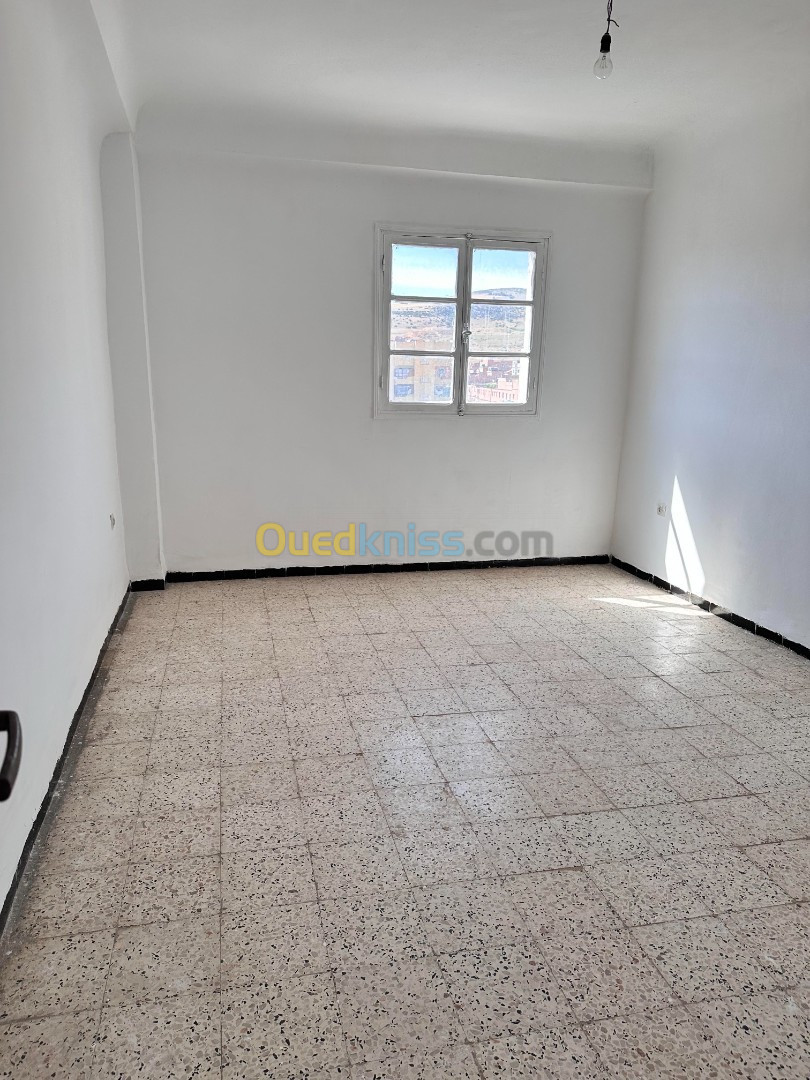 Vente Appartement F3 Sidi bel abbes Ain el berd