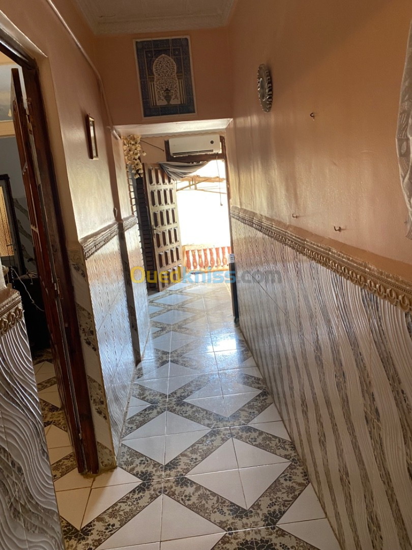 Vente Appartement F5 Tipaza Bou ismail