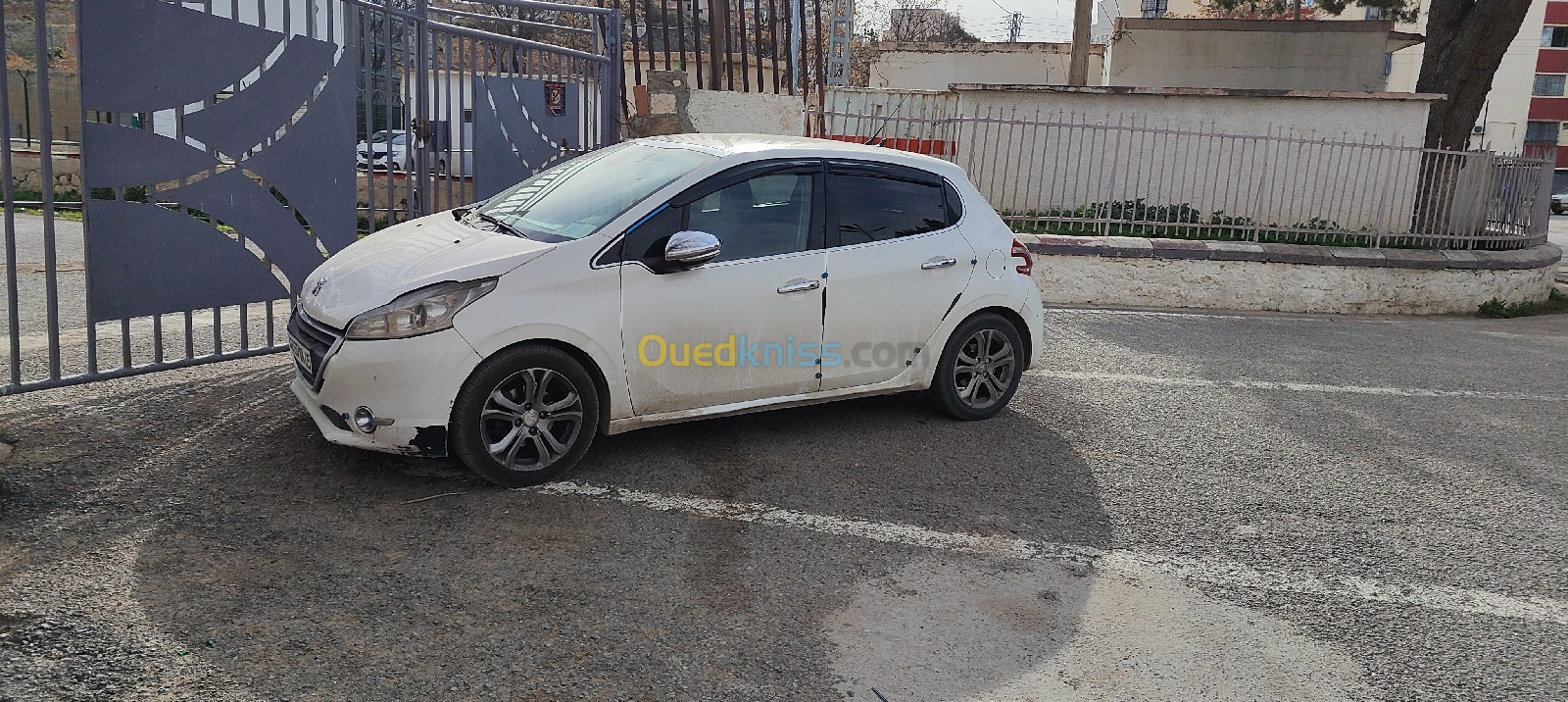 Peugeot 208 2014 Allure